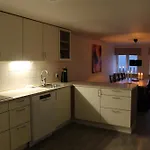 Visit Wonderful Center - 3 Bedroom Apartament *