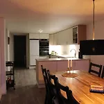 Visit Wonderful Center - 3 Bedroom Apartament Odense